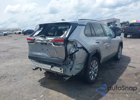 2023 Toyota Rav4 Xle Premium z USA, uszkodzony, nr VIN 2T3C1RFV2PC233063